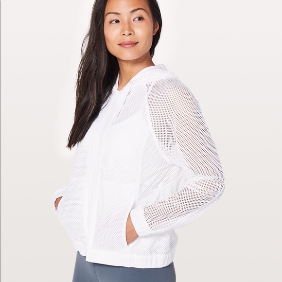 Lululemon Mesh On Mesh Jacket - Picture 3 of 9